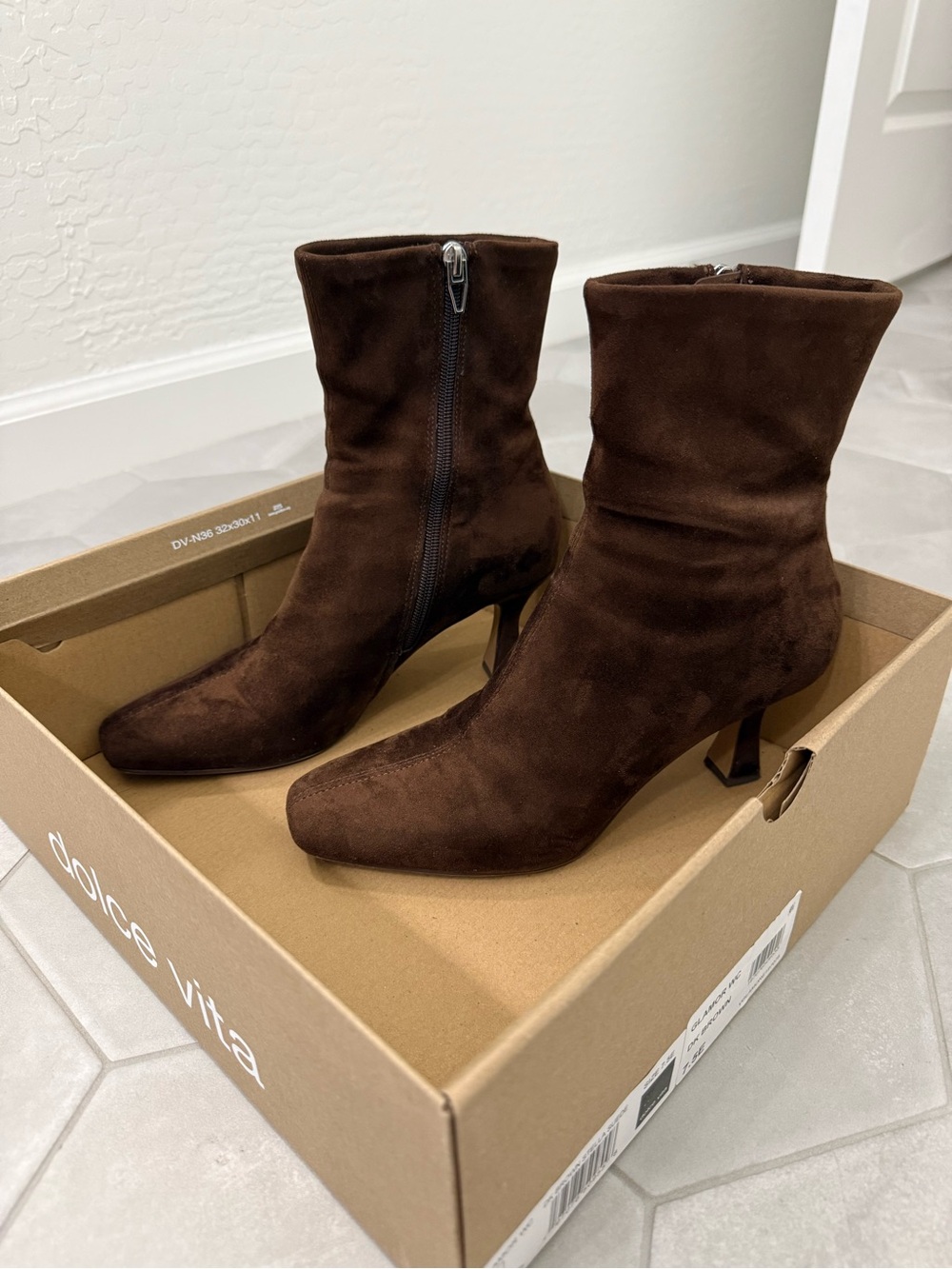 Dolce Vita Glamour WC Dark Brown Suede Mid-Heel Ankle Boot